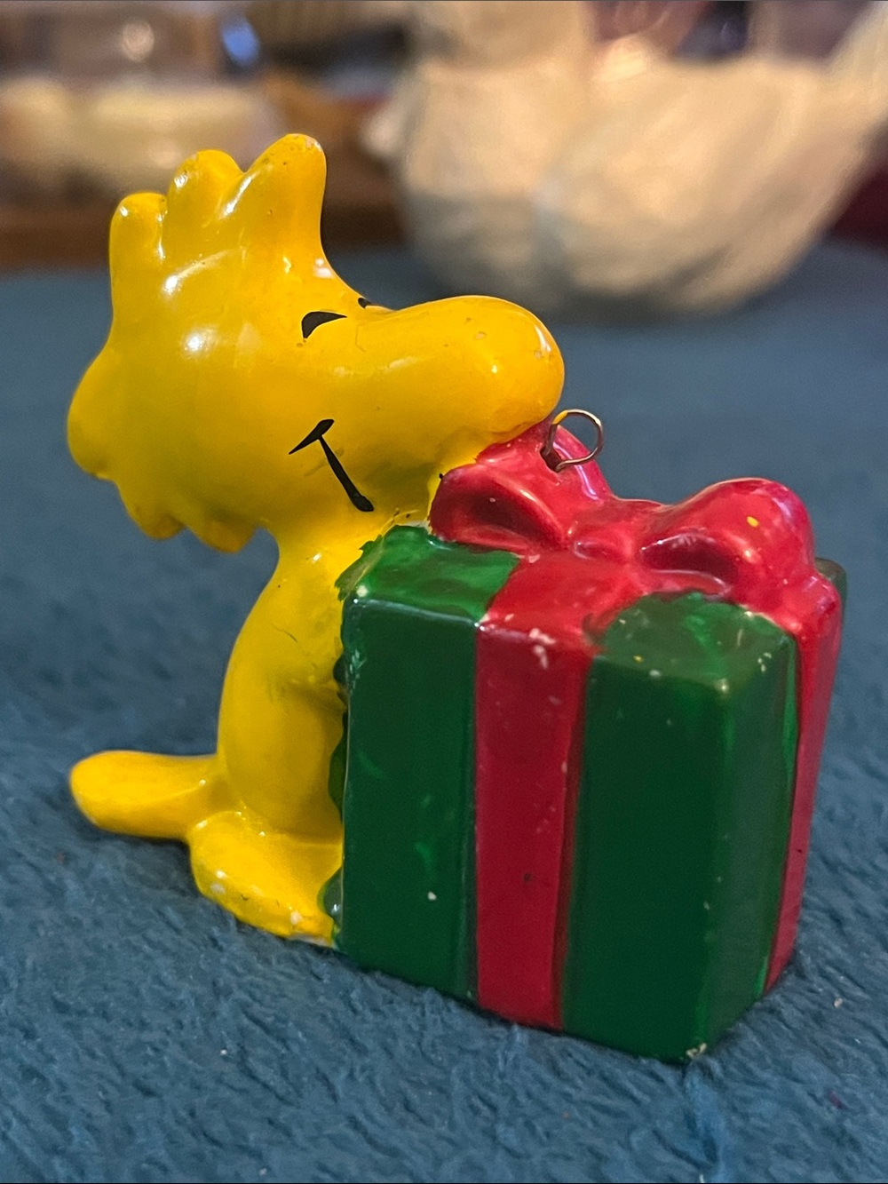 Vintage 1972 Yellow Woodstock-Style Ornament Holding Green & Red Gift 043